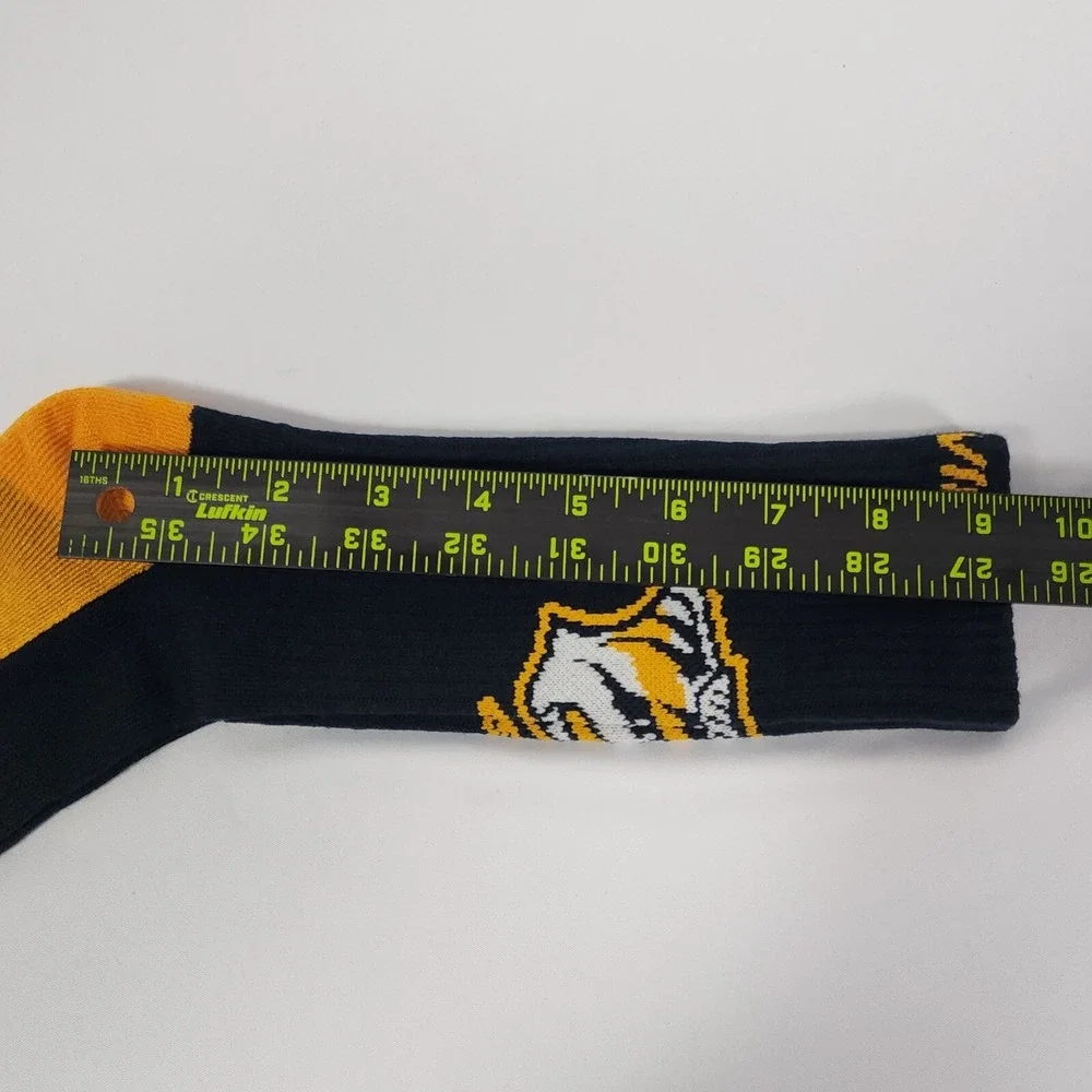 NHL Nashville Predators Socks Mens Womens Sz Large OTS‎ Anthem Sport Navy NEW